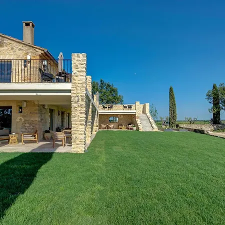 Domaine De Privadiere & فندق 5*