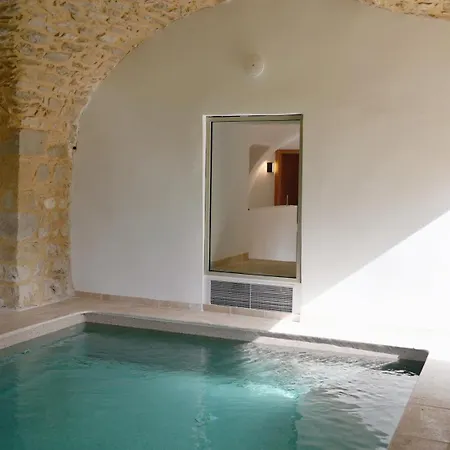 Domaine De Privadiere & فندق Uzès