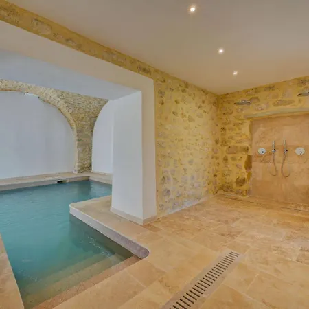 Domaine De Privadiere & Szálloda 5*